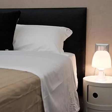 Gasthof Roma Naif Rooms Rom