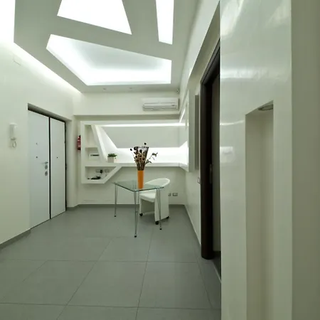 בית הארחה Naif רומא