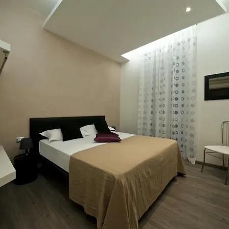 Naif 2* Roma