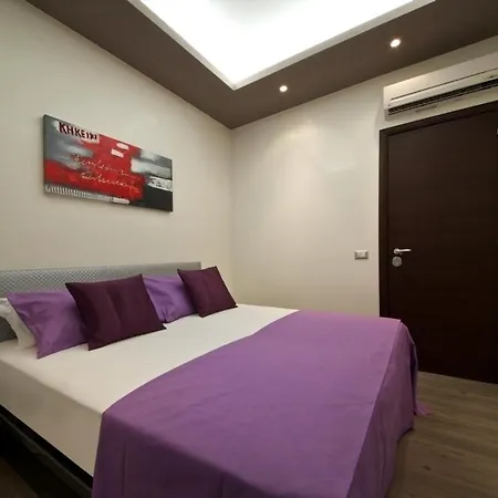 Roma Naif Rooms Gasthof 2*